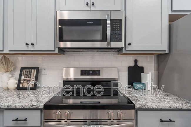 Photo - 1757 Perimeter Lp