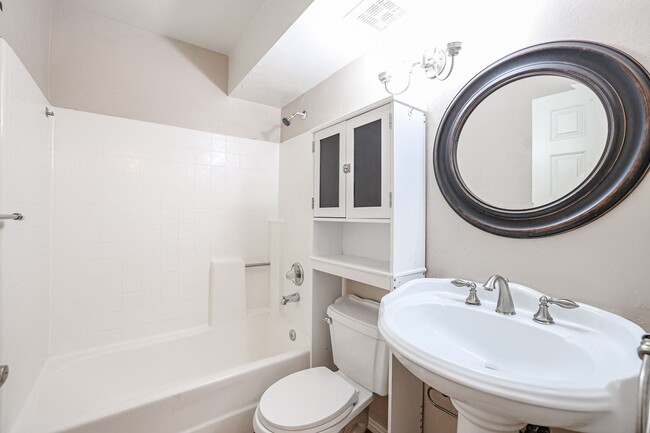 Photo - Great Central Scottsdale Location!