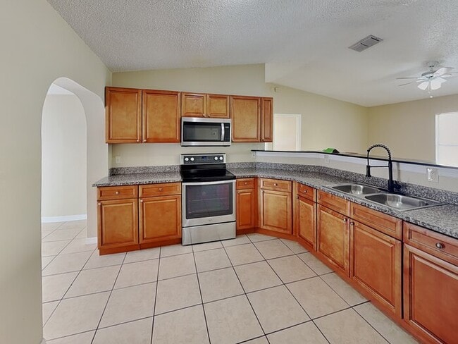 Photo - 12 Herring Ct