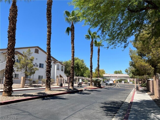 5650 E Sahara Ave Unit 2026