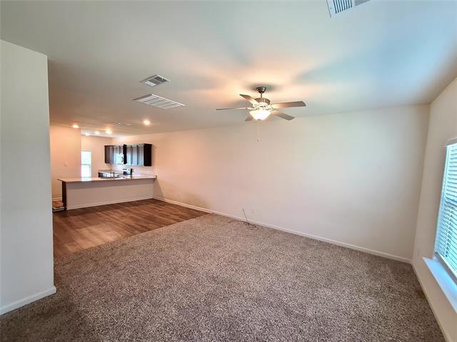 Photo - 104 Lady Bird Ct