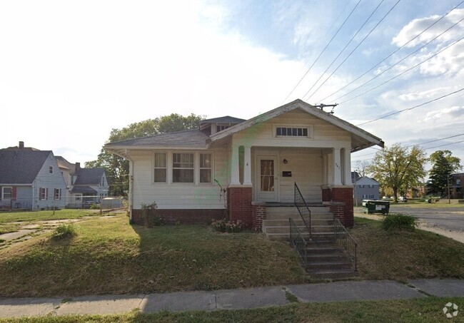 Building Photo - 341 S Haworth Ave Rental