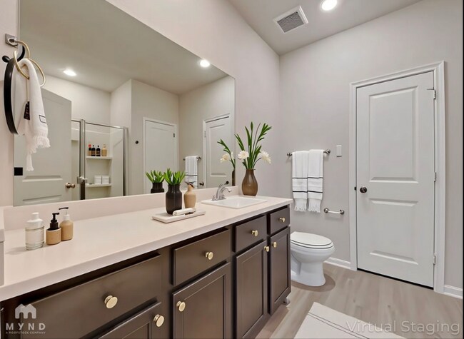 Photo - 15419 Maple Ter Dr