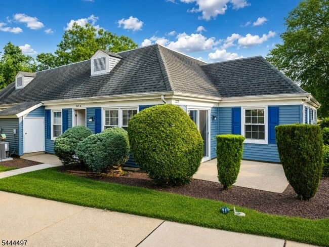 Building Photo - 227C Manchester Ln