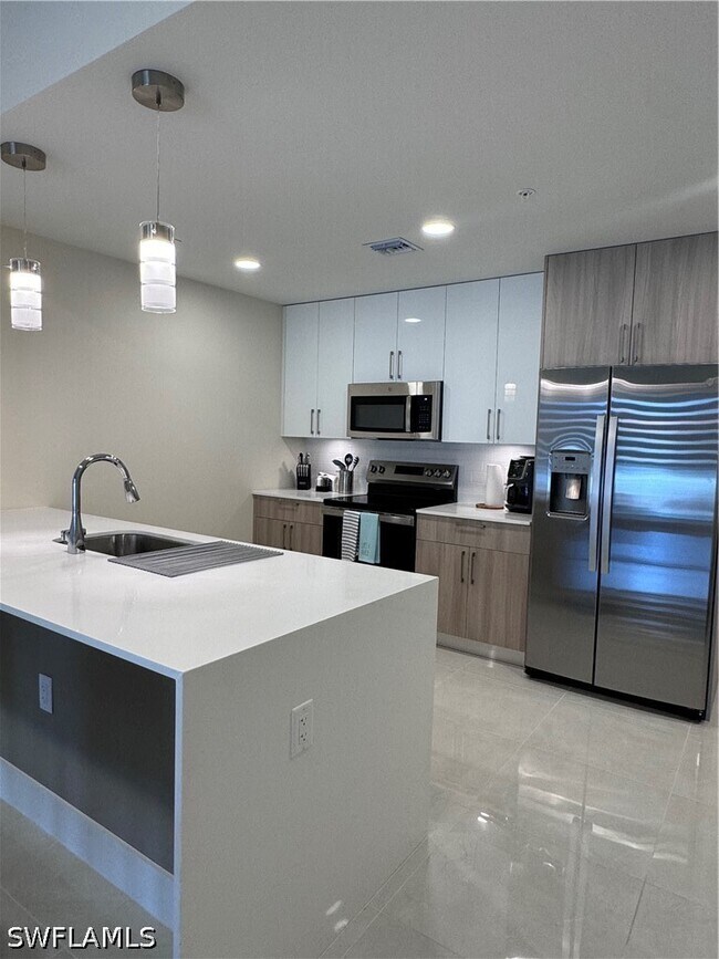 26600 Rosewood Pointe Dr Unidad 102