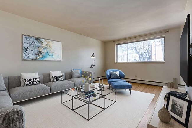 Photo - Lord Robinson Apartments