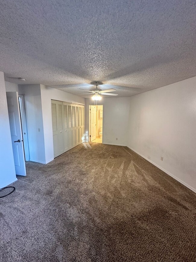 Photo - A must see! Unit #9