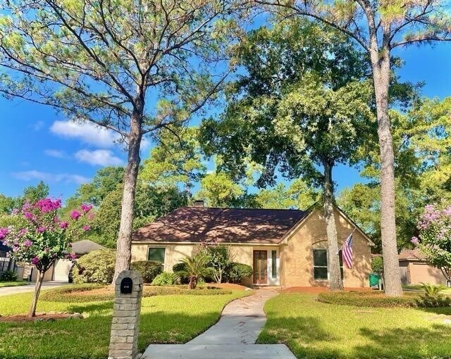 Building Photo - 4115 Woodbridge Dr