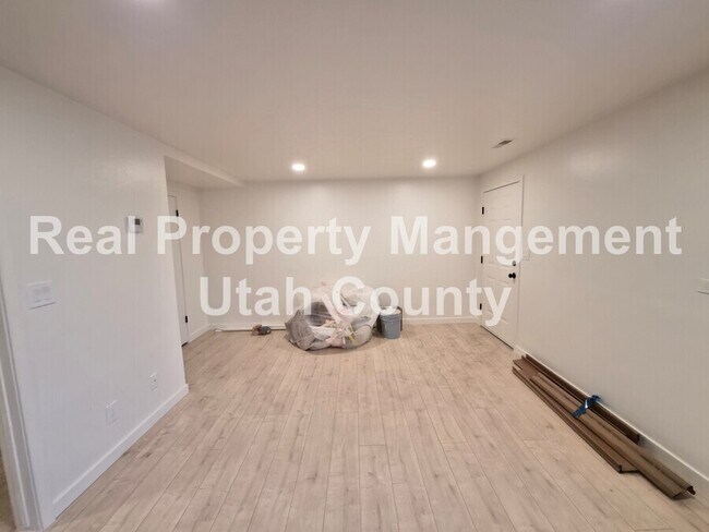 Photo - 1146 W 100 N Unidad 5