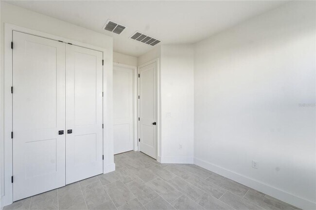 Photo - 15058 Grv Lk Dr