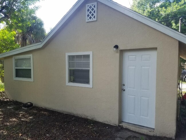 Building Photo - 2156 17th Ave S Rental
