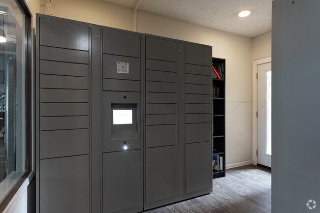 Interior Photo - Infinity on The Mark Apartments