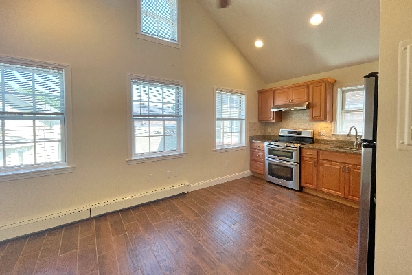 Photo - 23 Lambert St