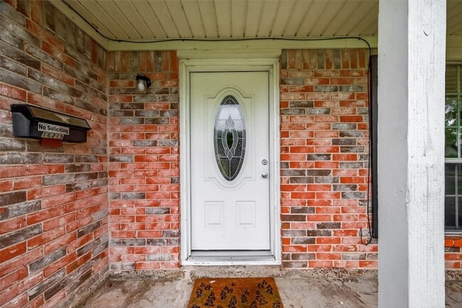 Photo - 16219 Rill Ln