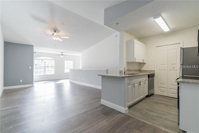 Photo - 4352 S Kirkman Rd Unit 1202