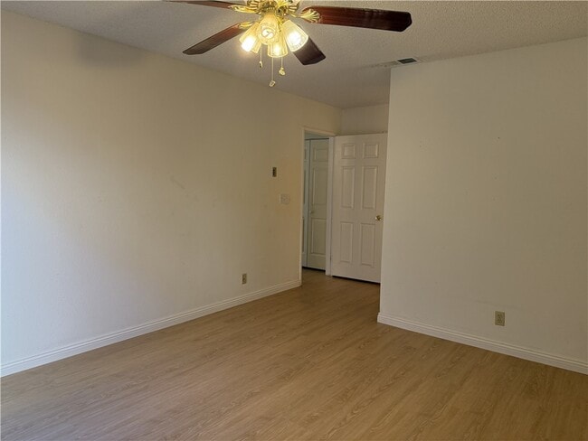 Photo - 19248 Palm Way