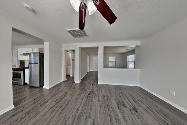 Photo - 17039 Kemble Creek Dr