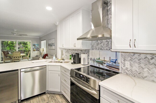 Photo - Bella Costa Seasonal Condo for Rent Unit 304