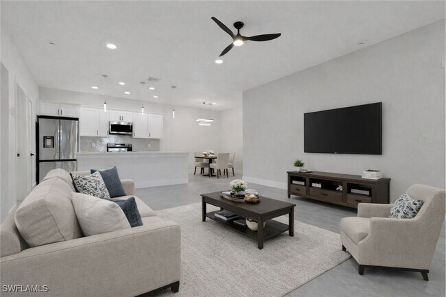 Photo - 4501 15th St SW