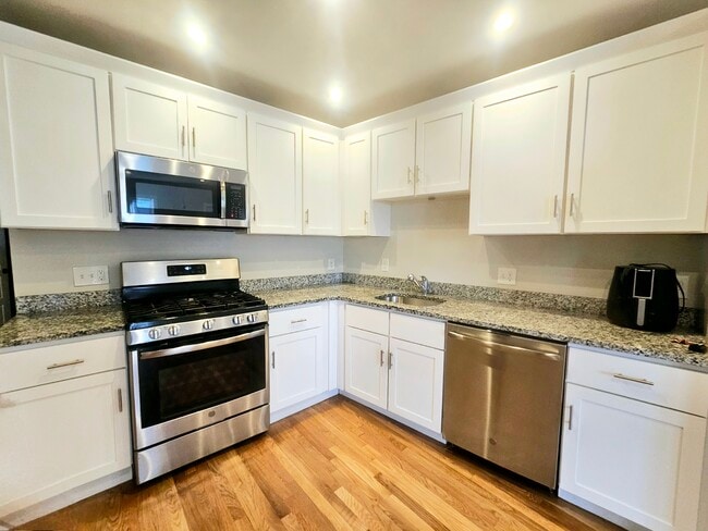 Photo - 131 Sutherland Rd