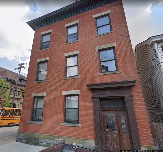 Photo - 3952 Howley St Unit Floor 1