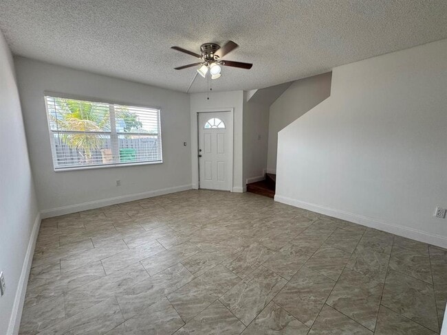 Photo - 3662 SW 59th Ave