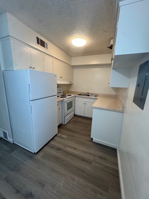 Photo - Cedar Heights Apartments