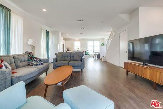 Photo - 2700 E Chaucer St Unidad 33