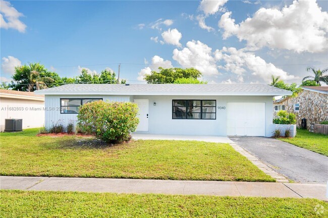 Building Photo - 9040 NW 26th Pl Rental