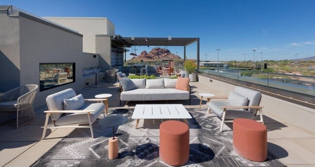 Scottsdale Entrada Apartments