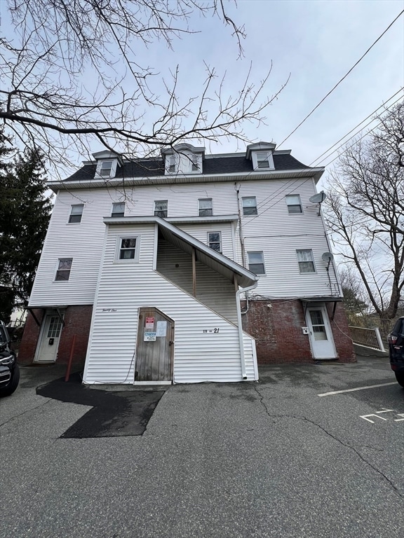 Building Photo - 21 Flint St Unit 19
