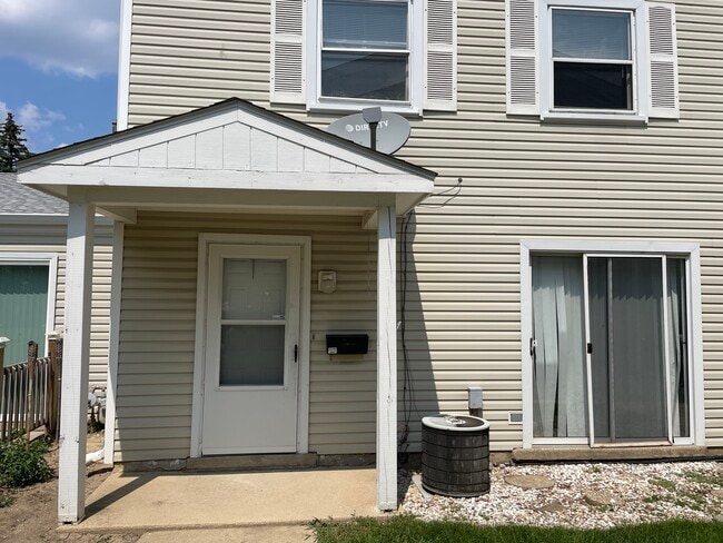 Building Photo - 180 Betty Ct Unit B Rental