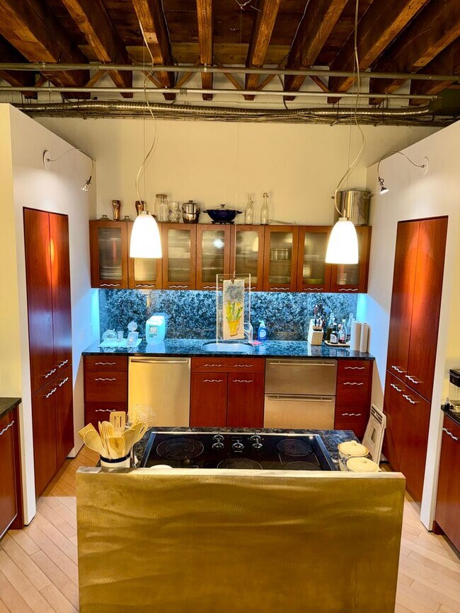 Photo - Beautifully 2-Bedroom Condo in Boston Unit #3