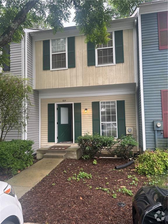 Building Photo - 605 Wedgewood Way Rental