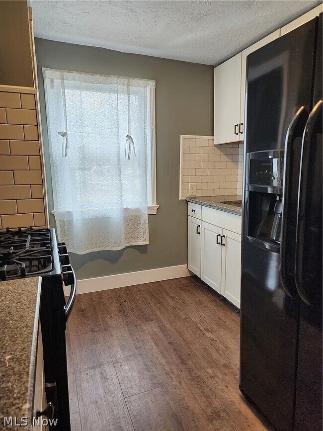 Photo - 5435 Beechwood Ave