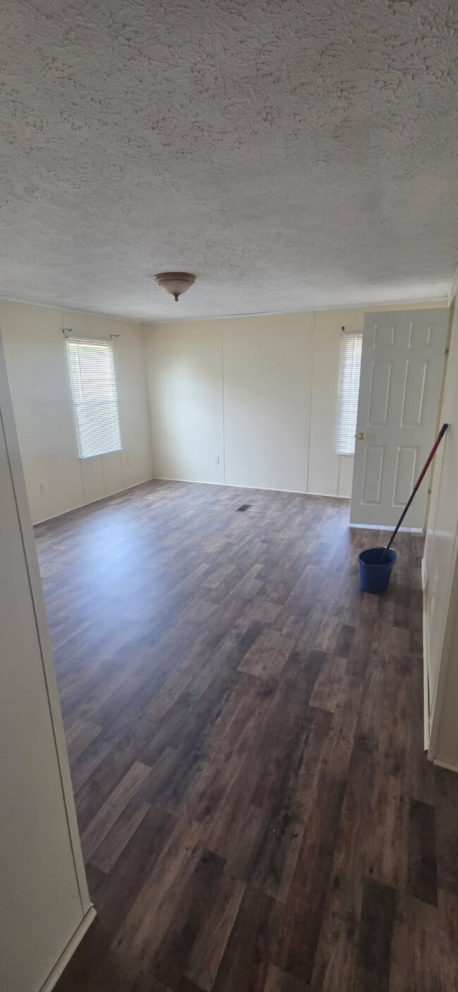 121 Edwards St