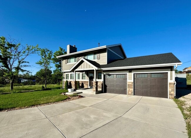 FRENTE - 3508 Dogwood Ave