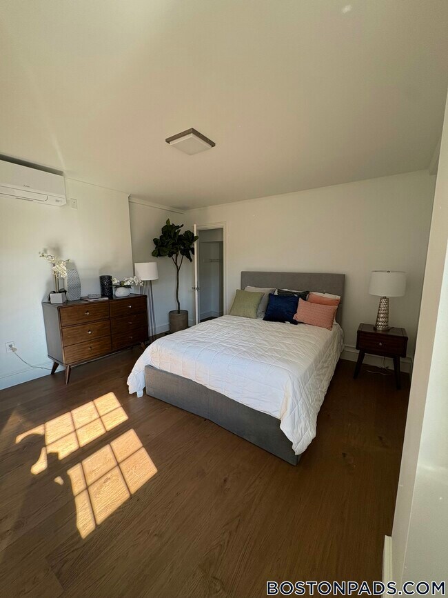 Photo - 1200 Massachusetts Ave Unit 517