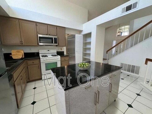 Photo - 26205 Perrier Dr