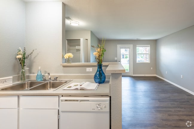 Photo - Lakestone Apartments