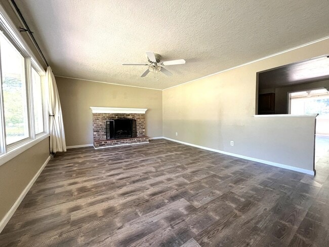 Photo - 4112 South Dr