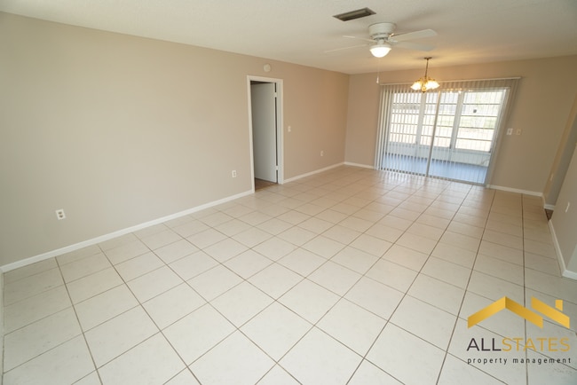 Photo - 14856 SW 35th Cir