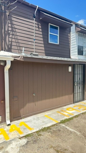 Building Photo - 11943 Beechnut St