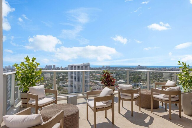 The Registry Las Olas