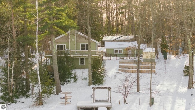 Building Photo - 4365 S Vandervoight Dr