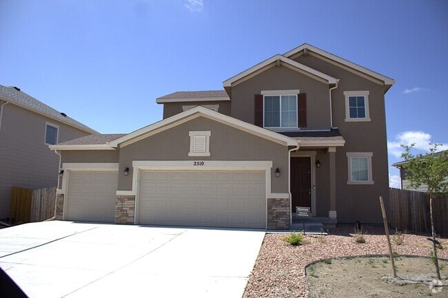 Building Photo - ALL PROSPECTIVE TENANTS MUST SUBMIT A $58 ... Rental