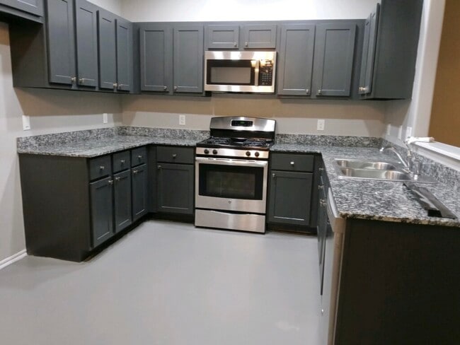 Photo - 116 Ashley Dr
