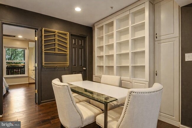 Photo - 1519 Constitution Ave NE Unit 101
