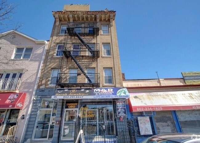 Building Photo - 45 Bloomfield Ave Unit 6 Rental