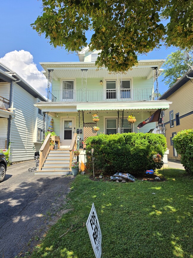 Photo - 339 Crestwood Ave Unit Upper
